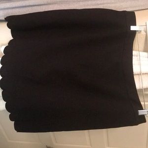 NWT Maison Jules scallop black skirt